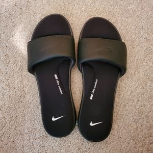 Women's Nike Slides Size 12